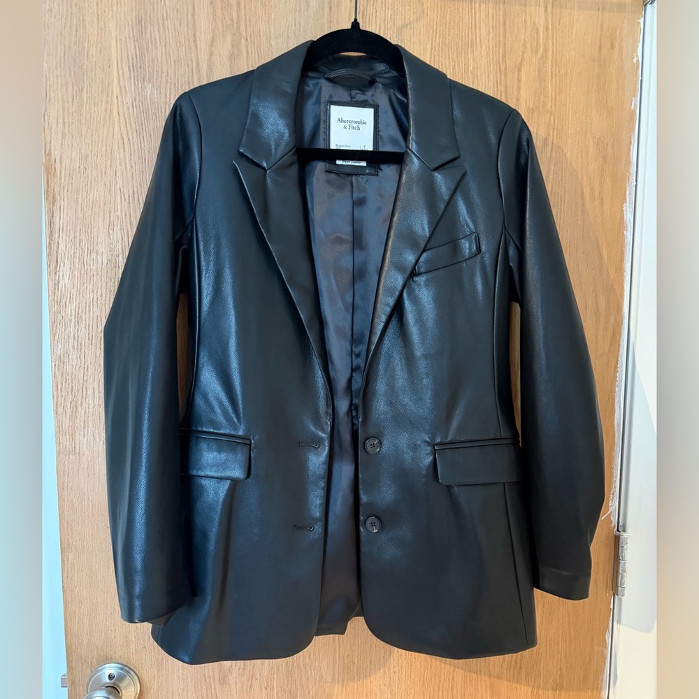 Abercrombie & Fitch Vegan Leather Black Blazer, Size Small